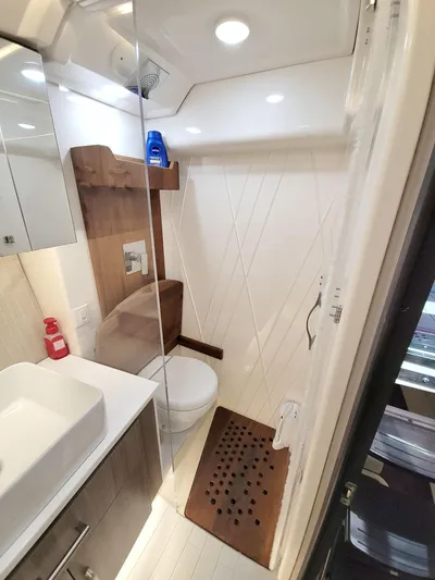 Elena Trinidad Yacht Photos Pics 