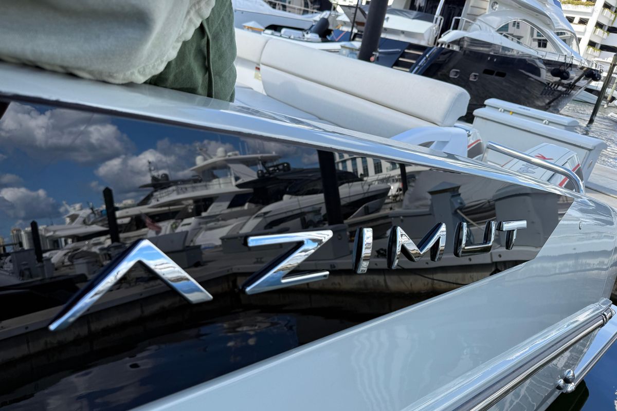 2023 Azimut 47 