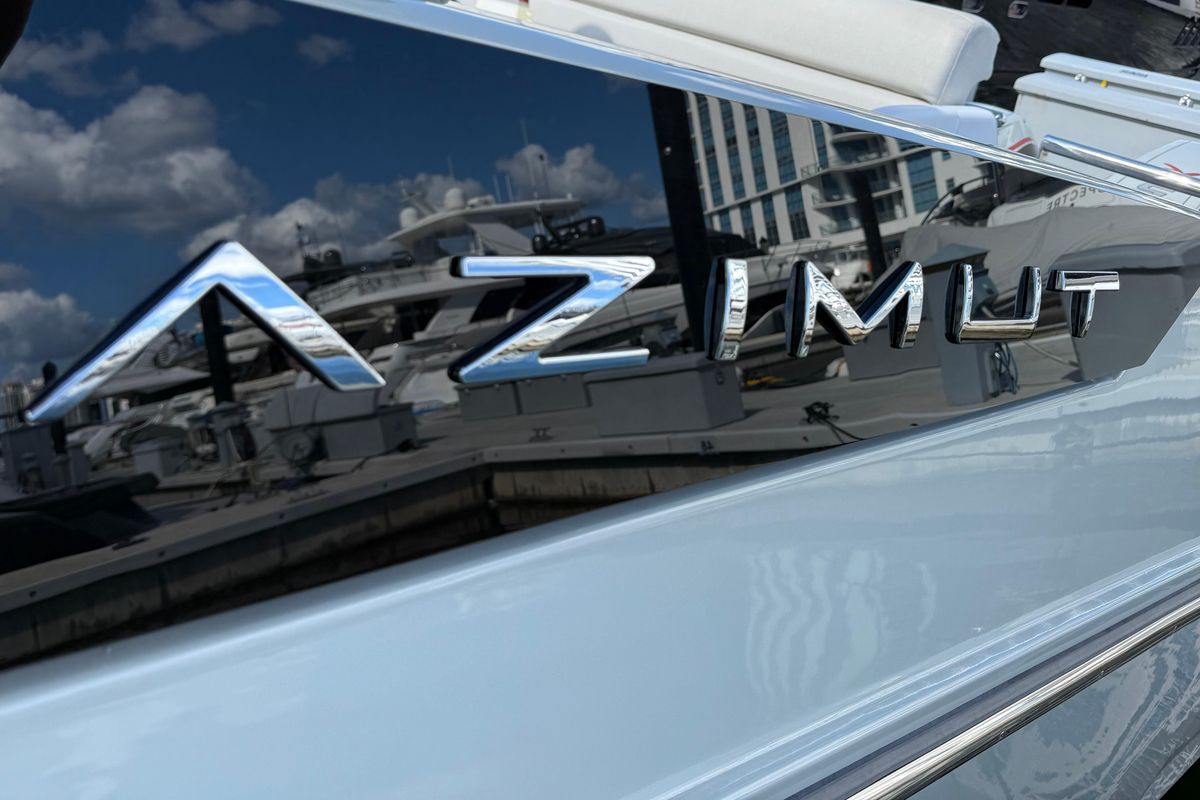 2023 Azimut 47 