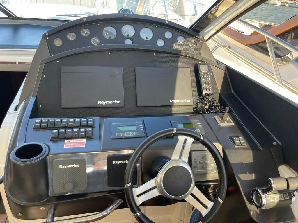 2005 Sunseeker 55 