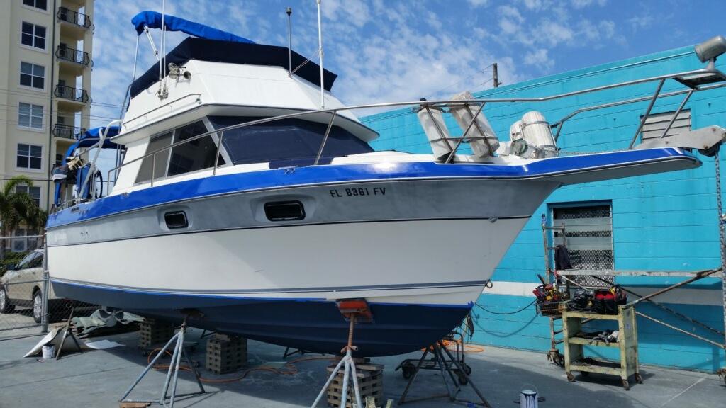 cruiser yacht 298 for sale