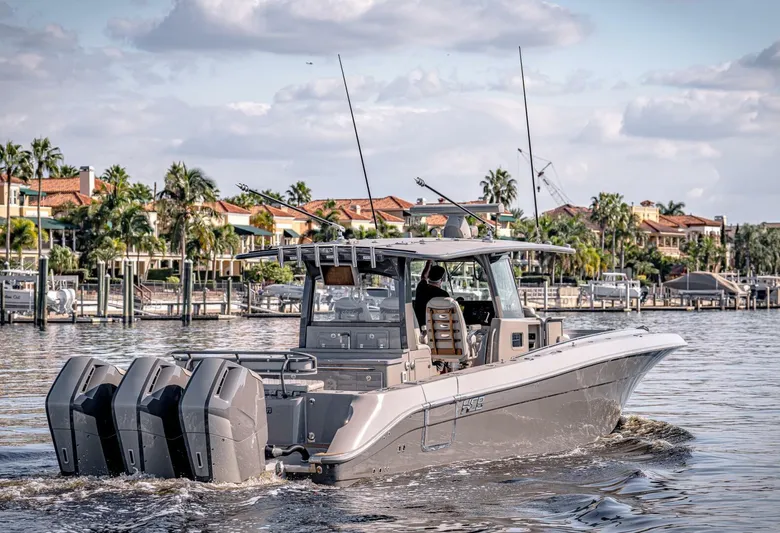 Fifty Shades Of Graydon Yacht Photos Pics 2023 Hcb 42 Lujo - Image 3