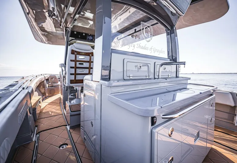 Fifty Shades Of Graydon Yacht Photos Pics 2023 Hcb 42 Lujo - Image 11
