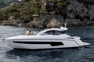 2025 Azimut Atlantis 45