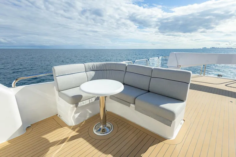 Okie Dokie Yacht Photos Pics Luxurious seating area on 2009 Hargrave Enclosed Bridge yacht, overlooking the ocean.