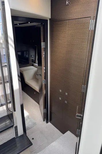  Yacht Photos Pics Interior of 2017 Cruisers Yachts 45 Cantius, featuring modern design and luxurious seating.