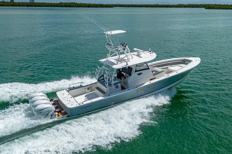 Dog House Yacht Photos Pics 