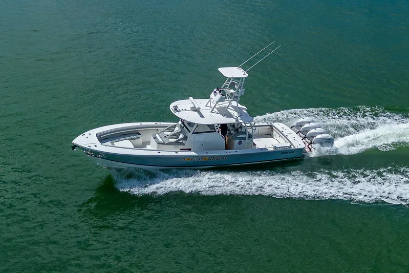 Dog House Yacht Photos Pics 