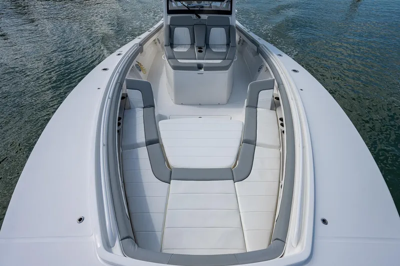 Dog House Yacht Photos Pics 