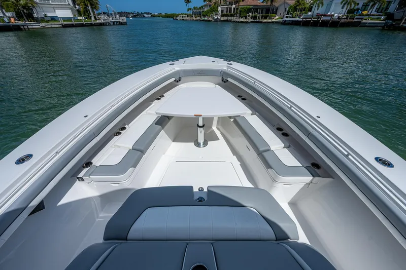 Dog House Yacht Photos Pics 