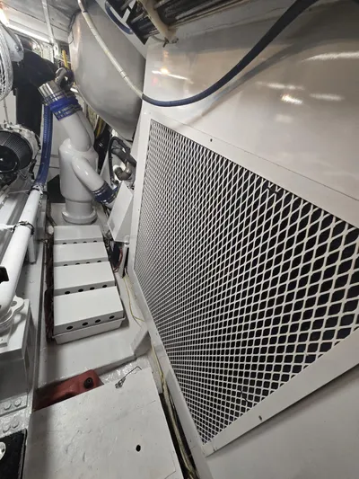 Triple Net II Yacht Photos Pics 