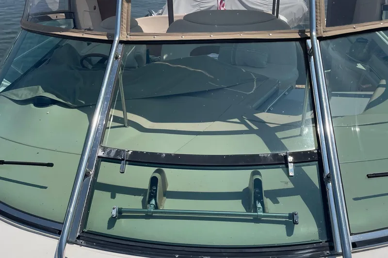 Lisa Ann Yacht Photos Pics Close-up of 2003 Sea Ray 460 Sundancer windshield and deck area.