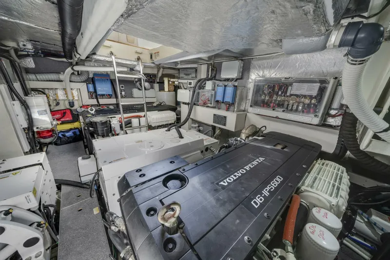 Turas Mara Yacht Photos Pics 2021 Absolute Navetta 48 - Image 53