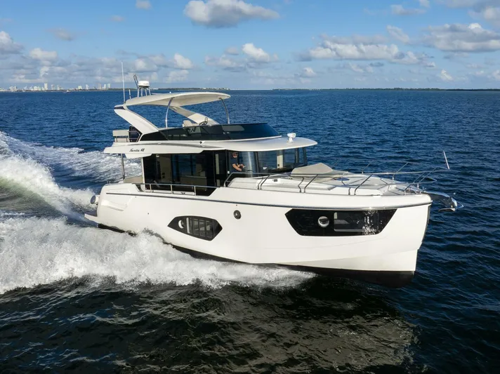 Turas Mara Yacht Photos Pics 2021 Absolute Navetta 48 - Image 2