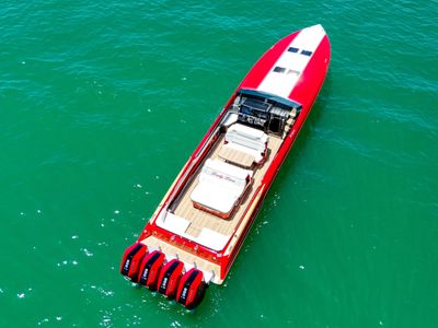 Yacht