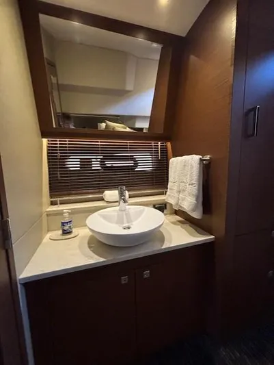 Va Bene Yacht Photos Pics 