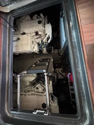 Va Bene Yacht Photos Pics 