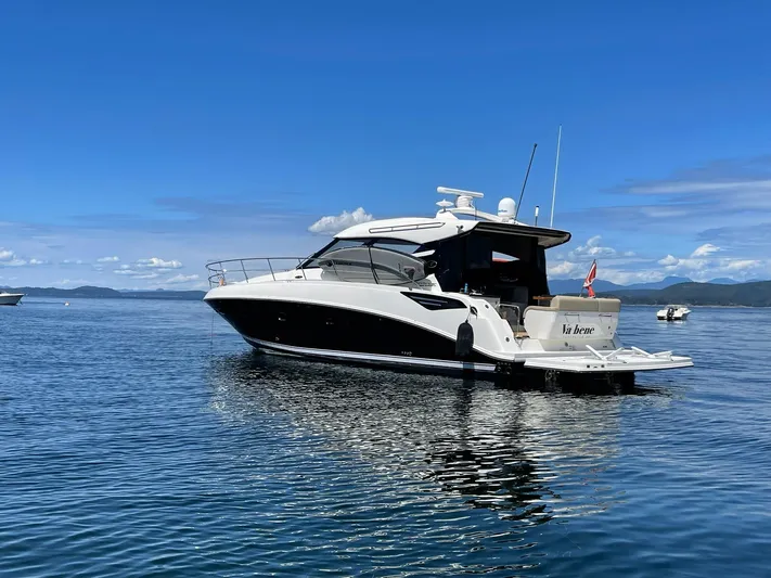 Va Bene Yacht Photos Pics 