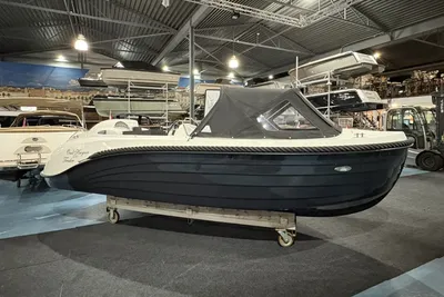2017 Oud Huijzer 570 tender met Yamaha 30 pk