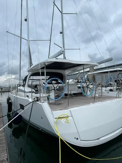 Jeanneau 65 Yacht Photos Pics 