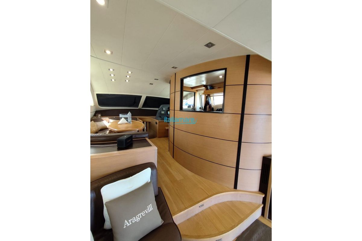 2009 Abacus 61 