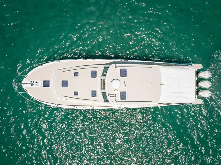 Our Trade Yacht Photos Pics 2021 Mjm 43z - Image 2