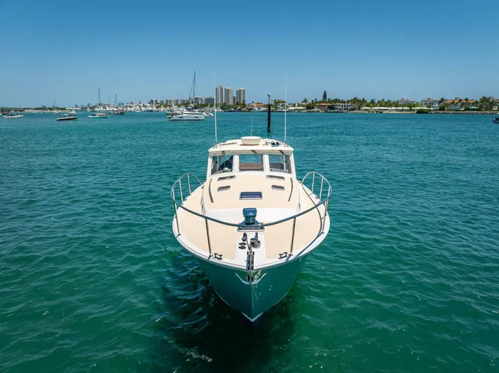 Our Trade Yacht Photos Pics 2021 Mjm 43z - Image 3