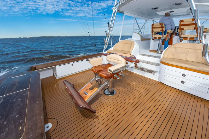 Rebellious Yacht Photos Pics 