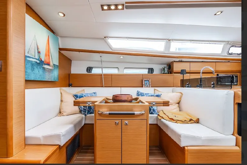 Coventina Yacht Photos Pics 