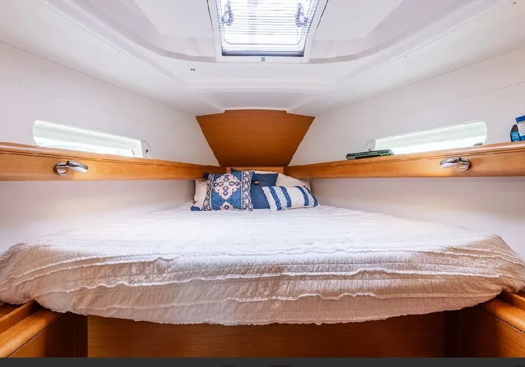 Coventina Yacht Photos Pics 