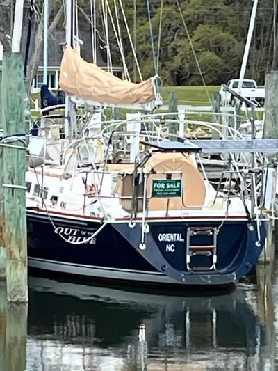 Out Of The Blue Yacht Photos Pics 