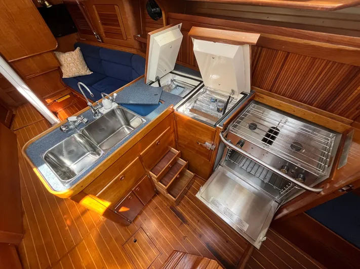 Out Of The Blue Yacht Photos Pics 