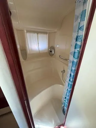 Almas Del Mar Yacht Photos Pics Master Head