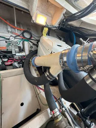 Almas Del Mar Yacht Photos Pics Exhaust