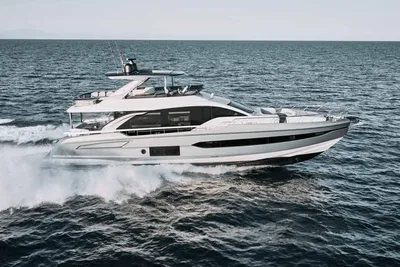 Azimut Fly 78