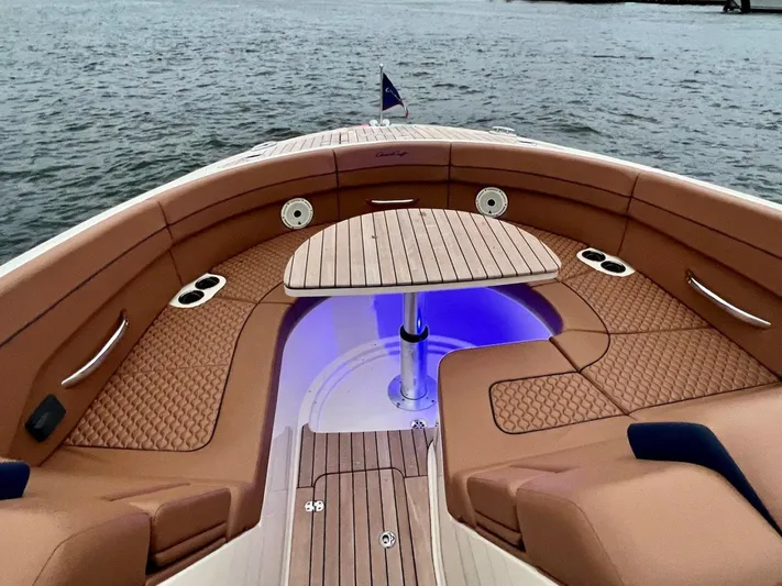  Yacht Photos Pics 2022 Chris-craft Launch 35 Gt - Image 13