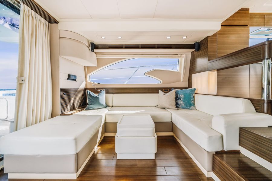 2017 Azimut 54 Flybridge