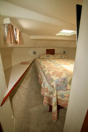 Smitten Yacht Photos Pics 