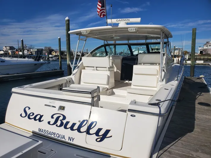 Sea Bully Yacht Photos Pics 