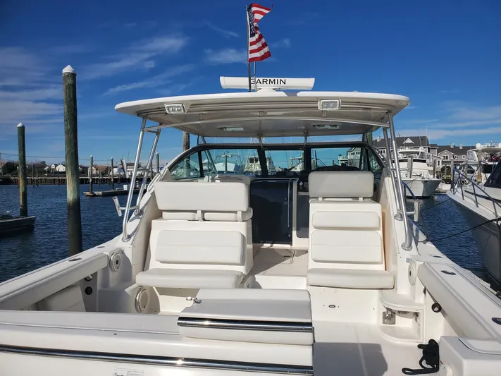 Sea Bully Yacht Photos Pics 