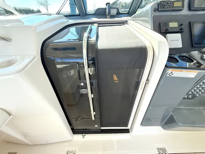 Sea Bully Yacht Photos Pics 