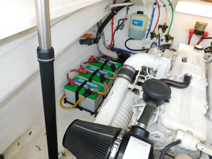 Sea Bully Yacht Photos Pics 