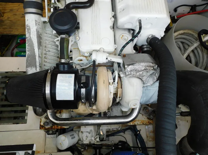 Sea Bully Yacht Photos Pics 