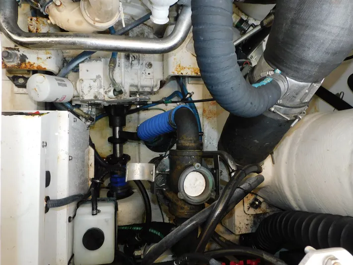 Sea Bully Yacht Photos Pics 