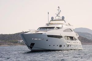 2011 131' 3'' Sunseeker-40 Metre Yacht Athens, GR