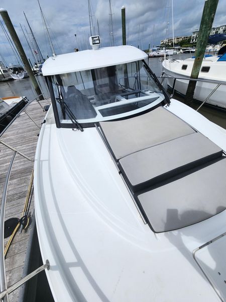 2021 Jeanneau NC 895 Offshore