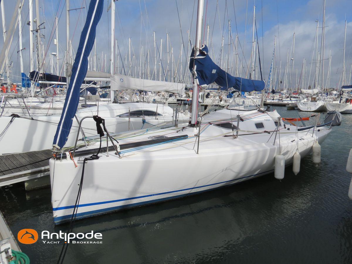 Pogo POGO 850 | 2007 | 9m - 85 - Vendée | Boatshop24