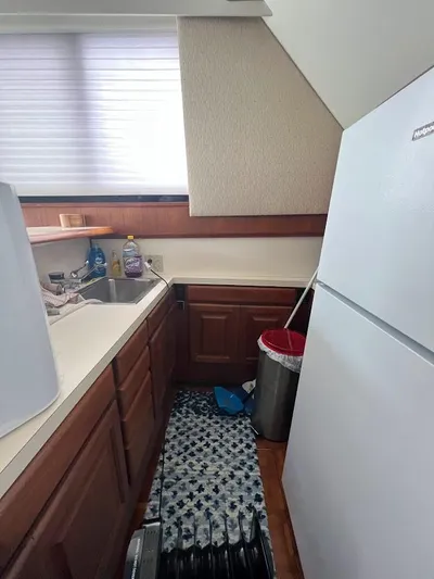 Mayhem Yacht Photos Pics 