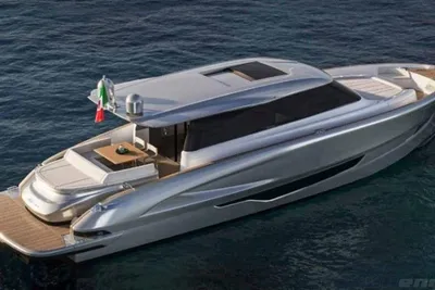 2025 Solaris Power 60 Coupe