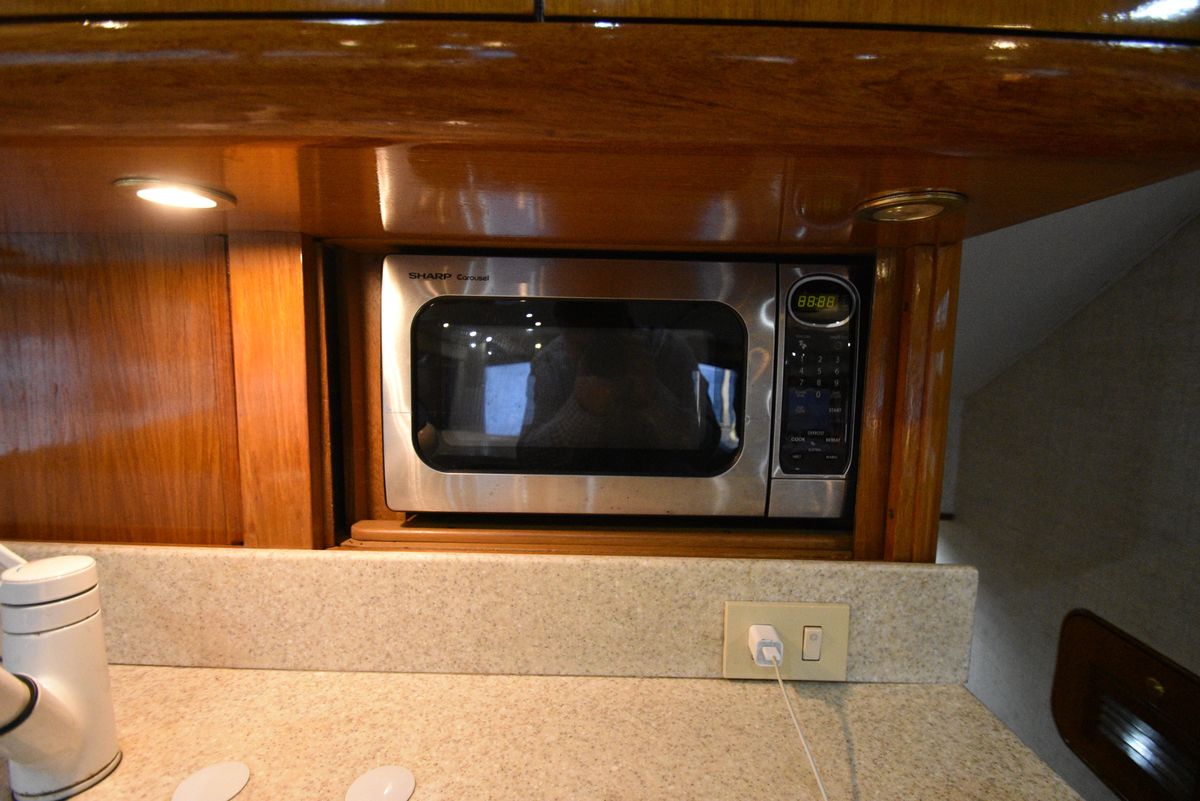 2001 Ocean Yachts 52 